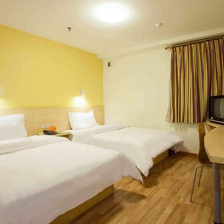 7Days Inn Qinhuangdao Changli Jieyang Street Exterior photo